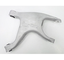 Важіль задній нижній правий Porsche Macan 2013>