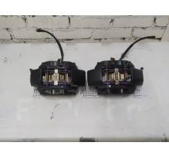 Супорт гальмівний передній правий Mercedes Benz W215 CL coupe 1999-2006