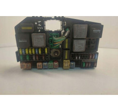 Блок предохранителей Ford Mondeo III 2000-2007