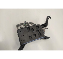 Блок предохранителей Ford Mondeo III 2000-2007