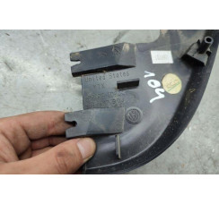 Накладка кріплення дзеркала права Skoda Superb 2015>