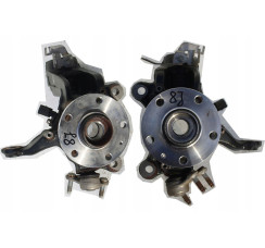 Цапфа передняя левая со ступицей VW Passat CC 2008-2017