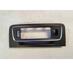 Центральна консоль Volvo S60 2010-2018