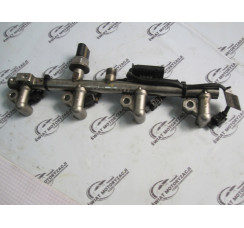 Рейка паливна (рампа) Mercedes Benz GLK-Class X204 2008-2015